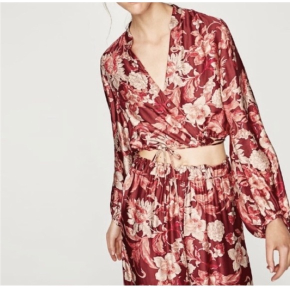 Zara Women's Boho Feminine Pink Floral Cropped Blouse Size Large - Picture 2 of 8